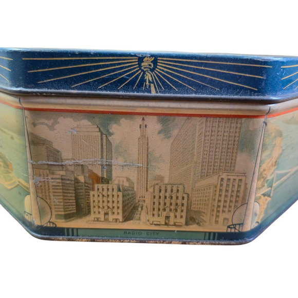 RARE Loose-Wiles Tin 1939 New York Worlds Fair Tin w Handle Vintage Collectible - Picture 8 of 16